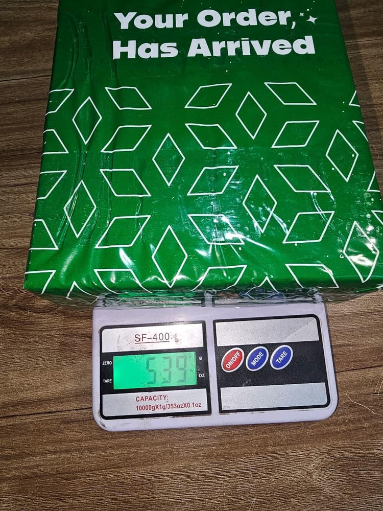 Wine Gift Box with Chess Set