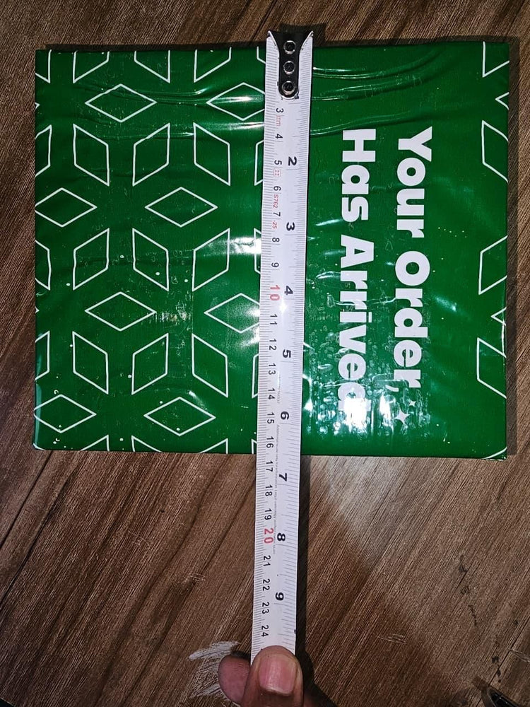 Wine Gift Box with Chess Set